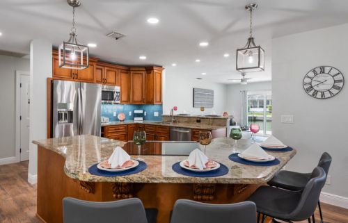 773 Holly Ct, Marco Island FL  34145-1915 exterior