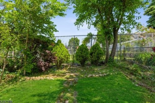 1312 81st St, North Bergen NJ  07047-4148 exterior