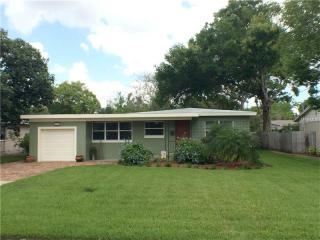 3209 Renlee Pl, Orlando, FL 32803-6907