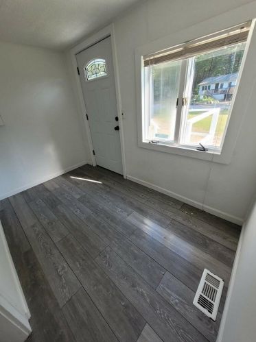 15 Great Pond Rd, Kingston NH  03848-3757 exterior