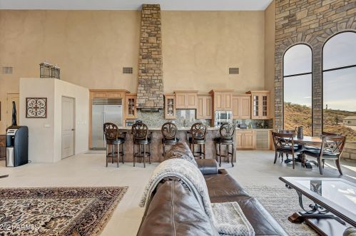 37316 29 Ave, Phoenix AZ 85086-0556 exterior