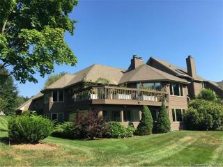 2 Shibah Dr, Bloomfield, CT 06002-1527