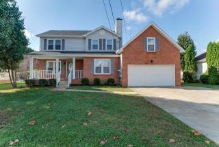 1254 Cobblestone Ln, Clarksville, TN 37042-5890
