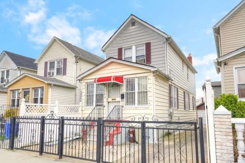 146-32 175th St, Jamaica, NY 11413-5722