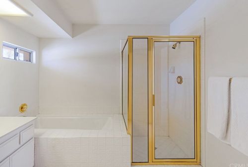 7 Pine Valley Dr, Rancho Mirage CA  92270-1606 exterior