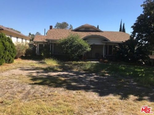 1536 Grandview Ave, Glendale, CA 91201-1420