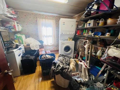 80 Flagg Ln, North Kingstown RI  02852-6708 exterior