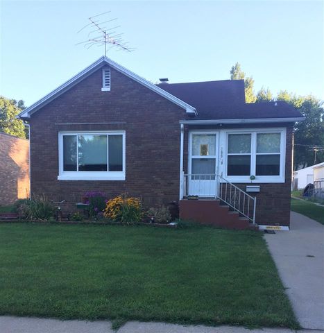 109 5th St, Lime City, IA 52778-7811