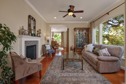 119 Yulupa Cir, Santa Rosa, CA 95405-5140