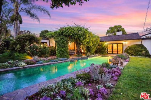 4217 Fair Ave, North Hollywood, CA 91602-3016