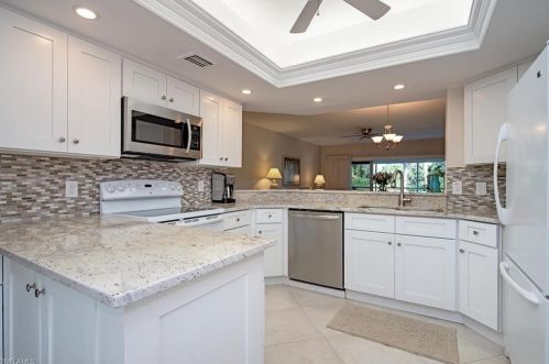 4140 Lake Forest Dr, Bonita Springs, FL 34134-8724
