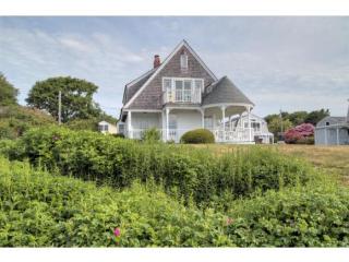 1435 Ocean Blvd, Rye NH  03870-2747 exterior