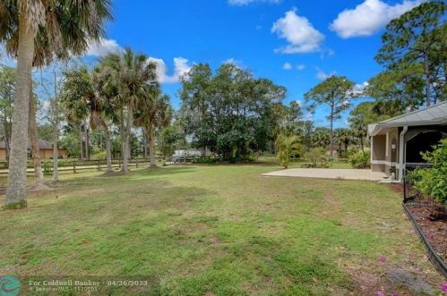 16217 93rd Rd, Town Of Loxahatchee Groves FL  33470-5177 exterior