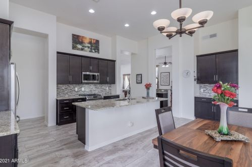 4805 Lonesome Trl, Cave Creek AZ  85331-4538 exterior