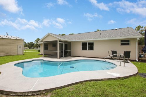 18389 Orange Grove Blvd, Town Of Loxahatchee Groves FL  33470-2399 exterior