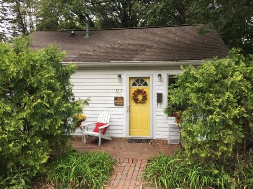 3219 Ellis St, Ames, IA 50014-3511