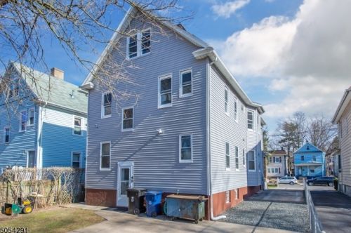 1220 3rd St, Plainfield NJ 07062-1545 exterior