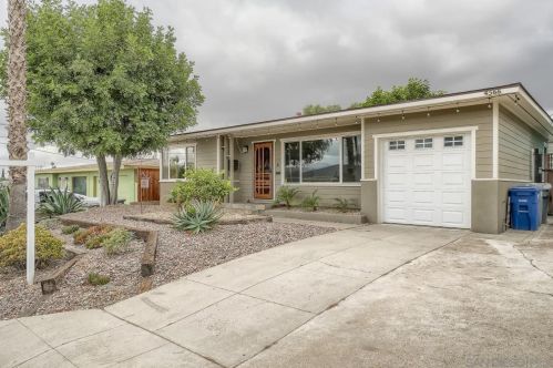 4566 Toni Ln, La Mesa CA  91942-5855 exterior
