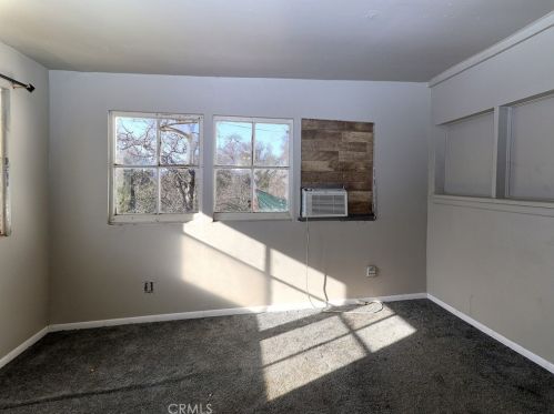 4573 Pine St, Lucerne, CA 95458-8594