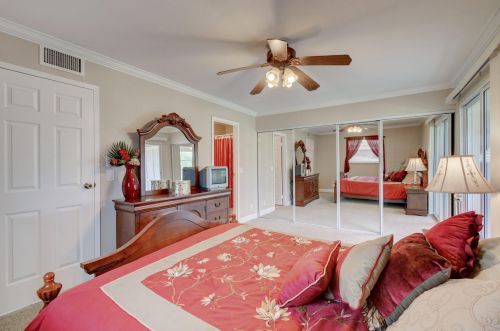 239 Saxony, Delray Beach FL  33446-1842 exterior