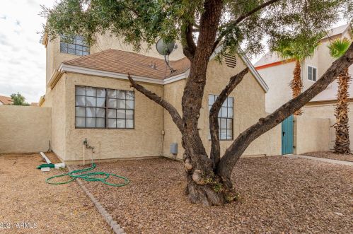 20833 22nd Ln, Phoenix, AZ 85027-3432