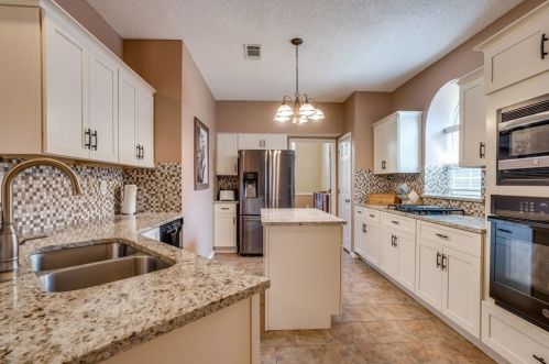 102 Clearmeadow Dr, Allen TX  75002-4654 exterior