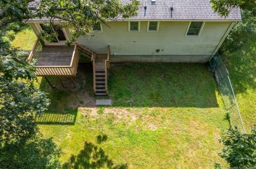 89 Starr St, Norwich CT  06360-4025 exterior