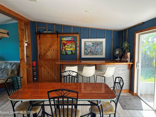 817 Oriole Cir, Sebastian FL  32976-7520 exterior