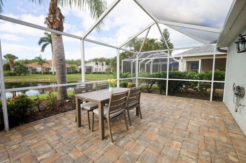 14888 Sterling Oaks Dr, Naples, FL 34110-4101