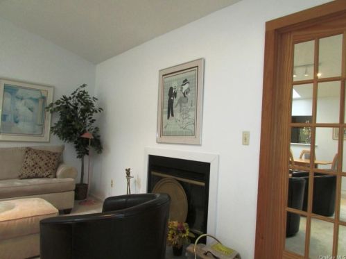 73 Hidden Ridge Dr, Monticello NY  12701-3083 exterior