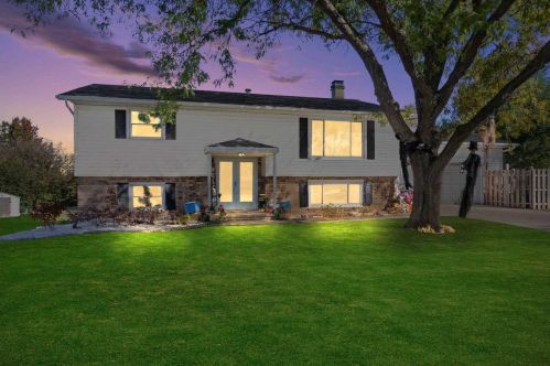 3391 Nautical Ave, Green Bay WI  54311-7235 exterior