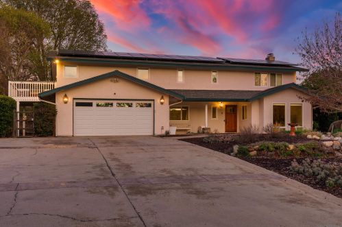 1322 Hamilton Ln, Escondido CA  92029-4316 exterior