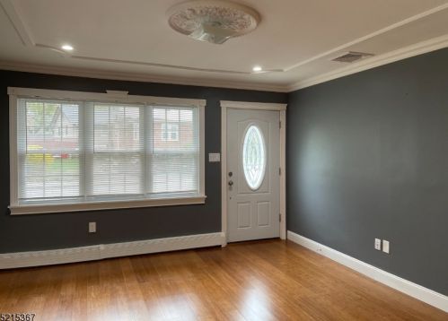 45 Franklin Rd, Parsippany NJ  07834-1555 exterior