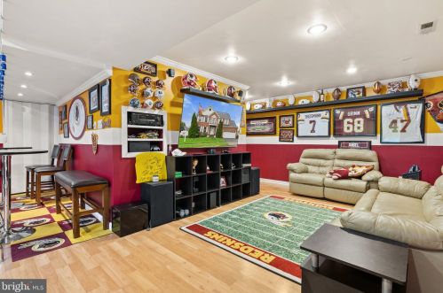 578 Crosswinds Dr, Charles Town WV  25414-3917 exterior