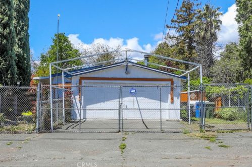 6034 2nd Ave, Lucerne, CA