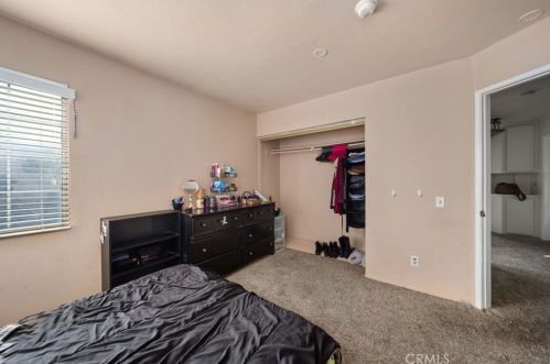 43611 Carefree Ct, Lancaster CA 93535-5611 exterior