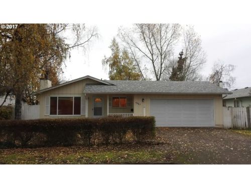 4867 C St, Springfield OR  97478-6034 exterior