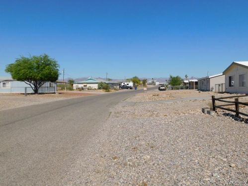 2258 Red Rock Rd, Bullhead City, AZ 86442-7417