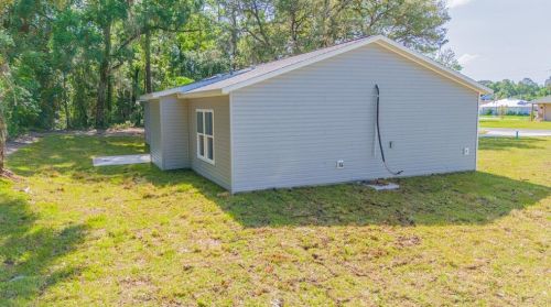 16640 62 St, Ocklawaha FL  32179-3020 exterior