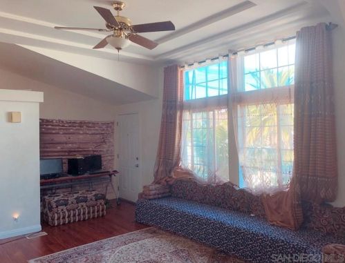 2885 Chollas Rd, San Diego CA 92105-4817 exterior