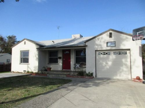 1537 Pearl St, Modesto CA  95350-3801 exterior