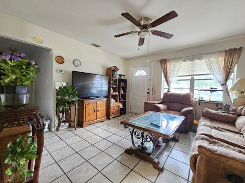 108 Crown Blvd, Melbourne, FL 32901-8625