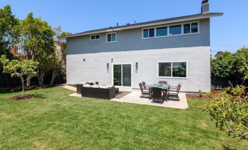 7012 Bobhird Dr, San Diego CA 92119-1404 exterior