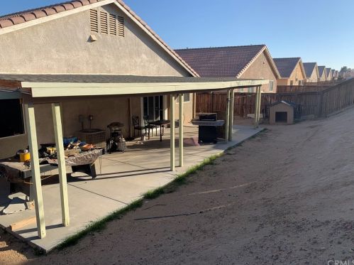 15510 Ferndale Rd, Victorville, CA 92394-5591