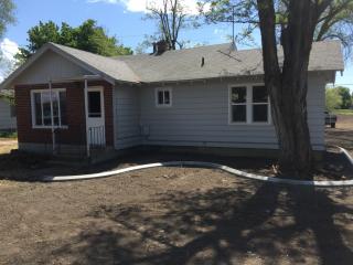 12418 1st Ave, Spokane WA  99216-0702 exterior