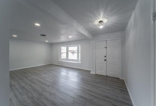 6028 Walraven Cir, Fort Worth TX  76133-2752 exterior