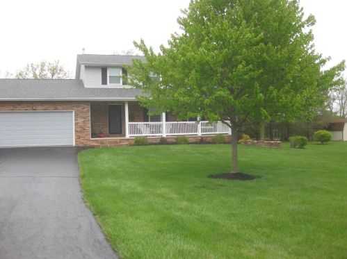 6930 Fayette Dr, West Jefferson, OH 43162-9720