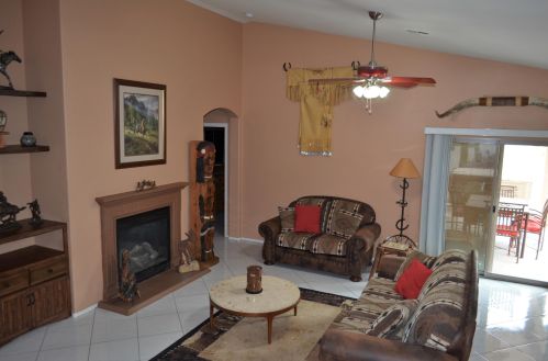3890 Coach House Dr, Gilbert, AZ 85297-4922