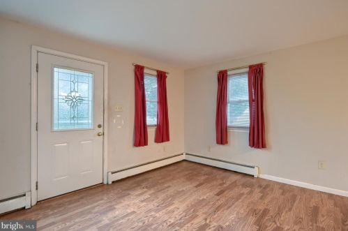 1990 Sand Hill Rd, Swatara, PA 17033-2655
