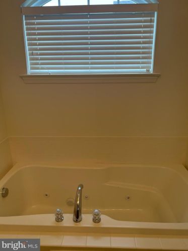 15 Wooten Ct, Dover DE  19904-3863 exterior